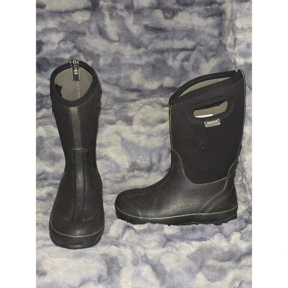 Bogs Classic High‎ HA Waterproof Insulated Boots Youth Size 4 Black